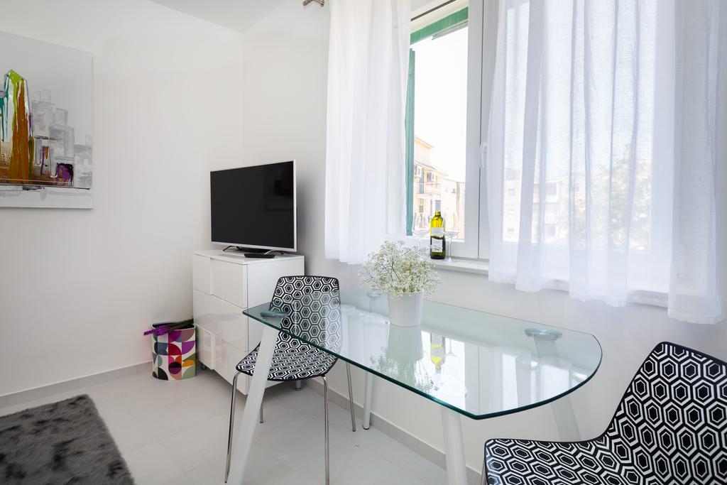 Old City Luxury Apartment Iris سبليت المظهر الخارجي الصورة